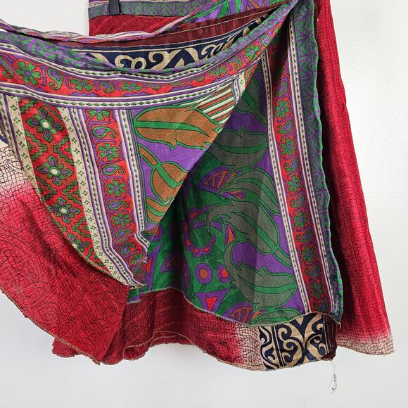 Darn Good Yarn Sari Wrap Skirt Mini Length (Fits Sizes 8-20) Red Tan Multi - Picture 2 of 8